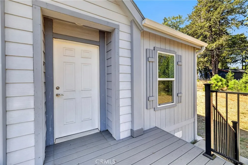 13737 S Park Magalia, CA 95954