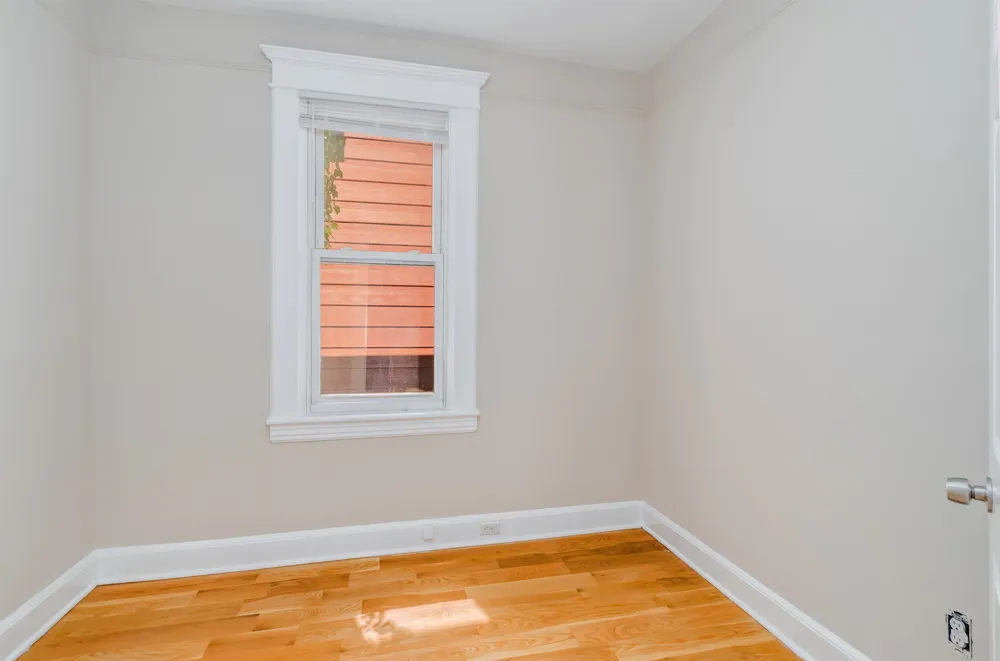 124 WEST 54TH ST Bayonne, NJ 07002