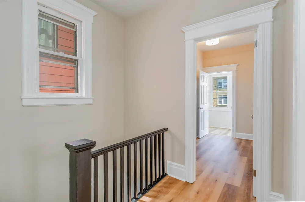 124 WEST 54TH ST Bayonne, NJ 07002