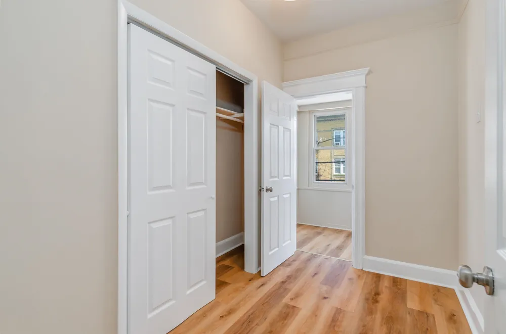 124 WEST 54TH ST Bayonne, NJ 07002