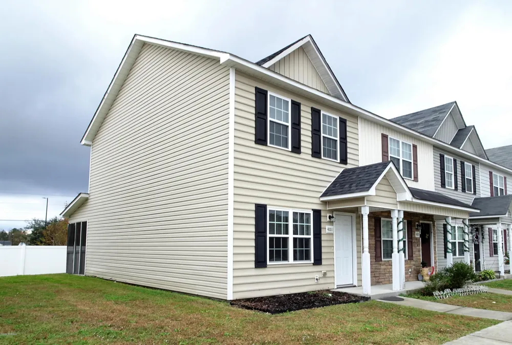 4001 Grandeur Avenue Jacksonville, NC 28546