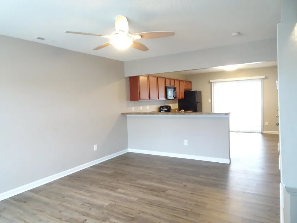 4001 Grandeur Avenue Jacksonville, NC 28546