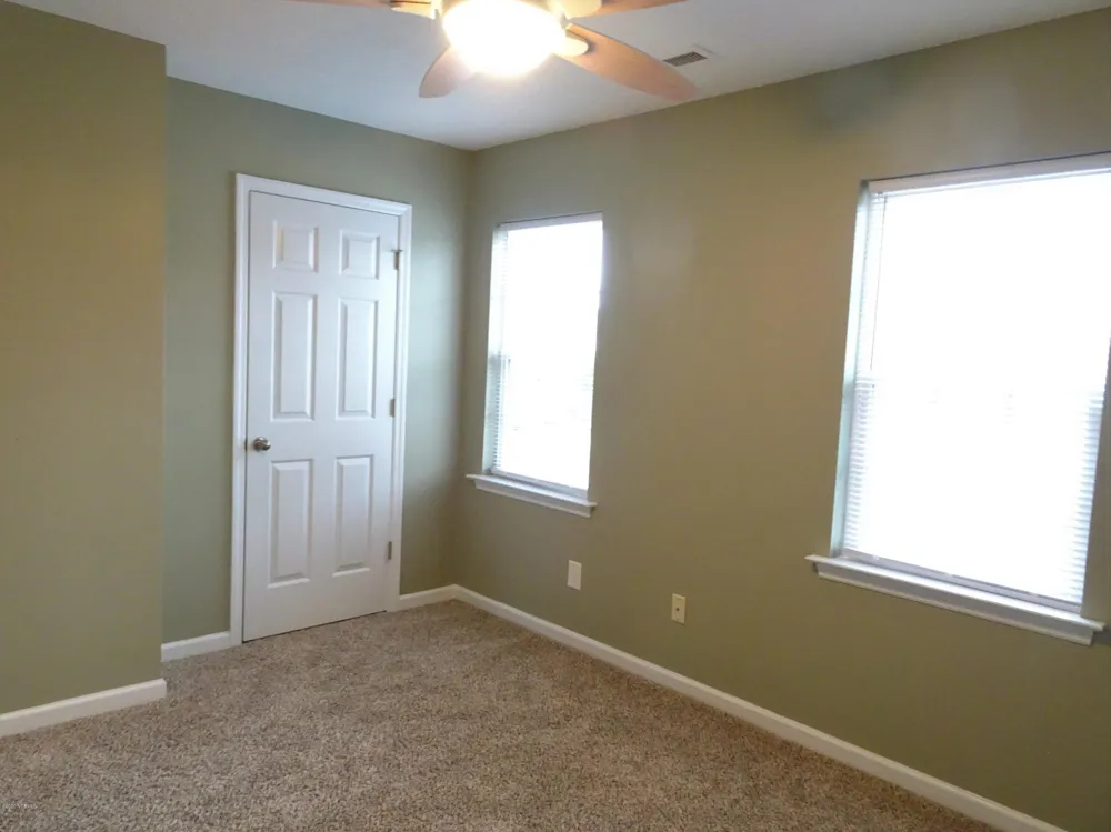4001 Grandeur Avenue Jacksonville, NC 28546