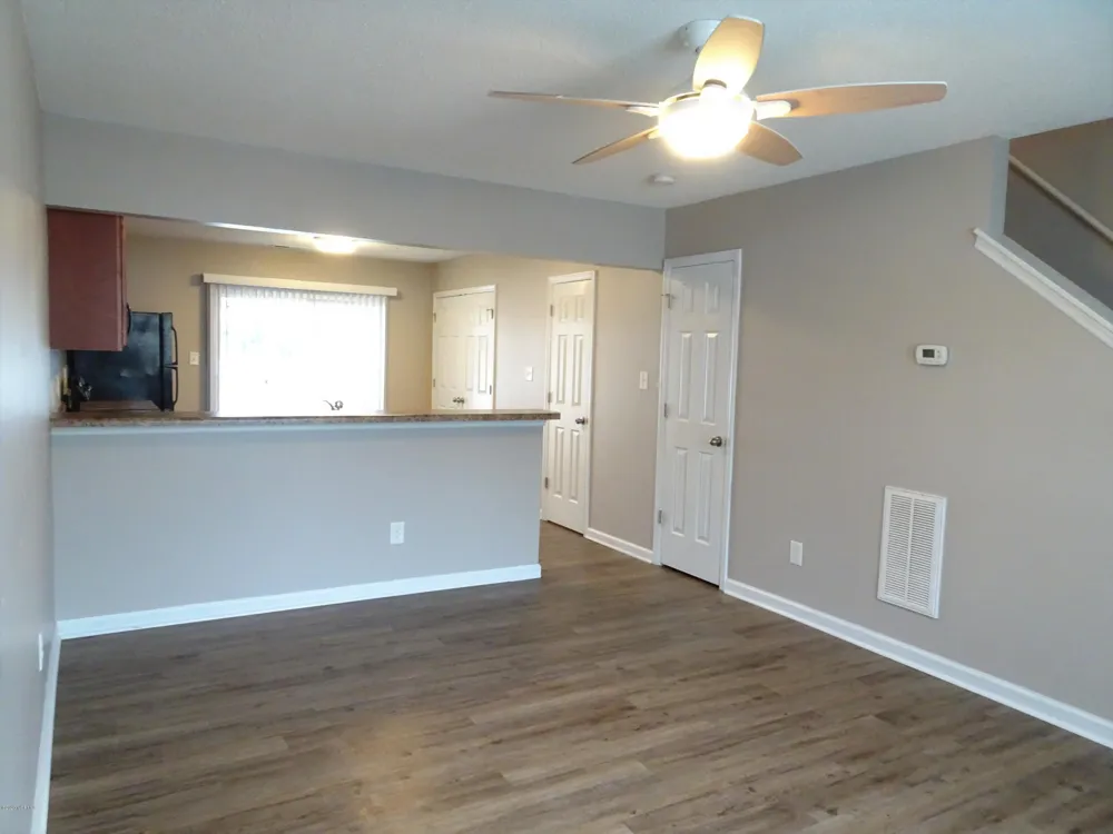 4001 Grandeur Avenue Jacksonville, NC 28546