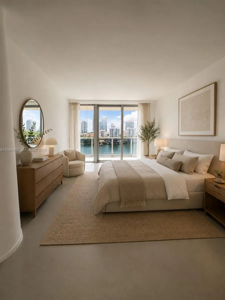 900 Bay Dr #722 Miami Beach, FL 33141