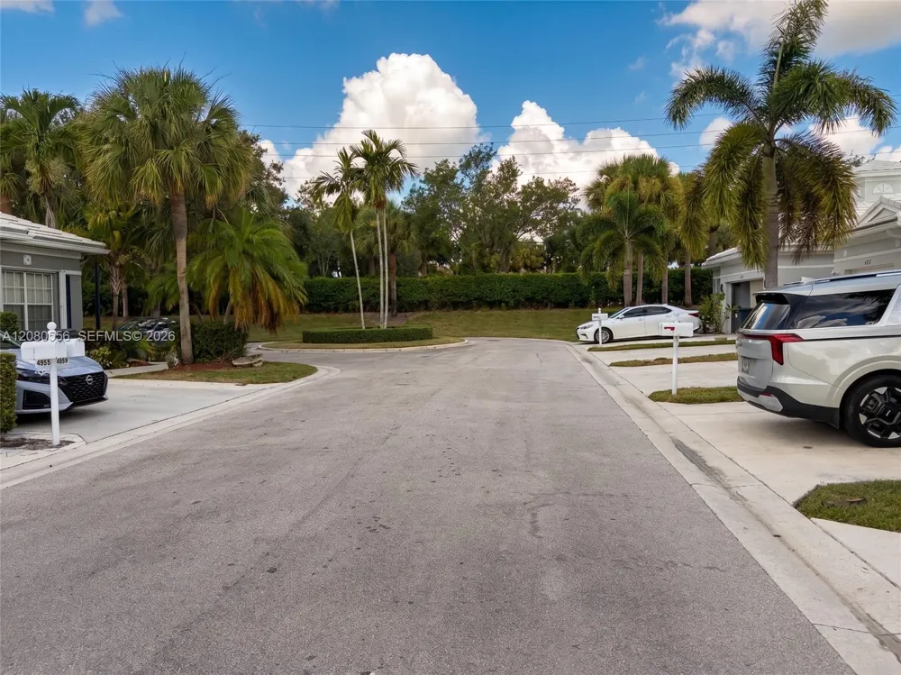 4951 Mallory St #4951 Lake Worth, FL 33463