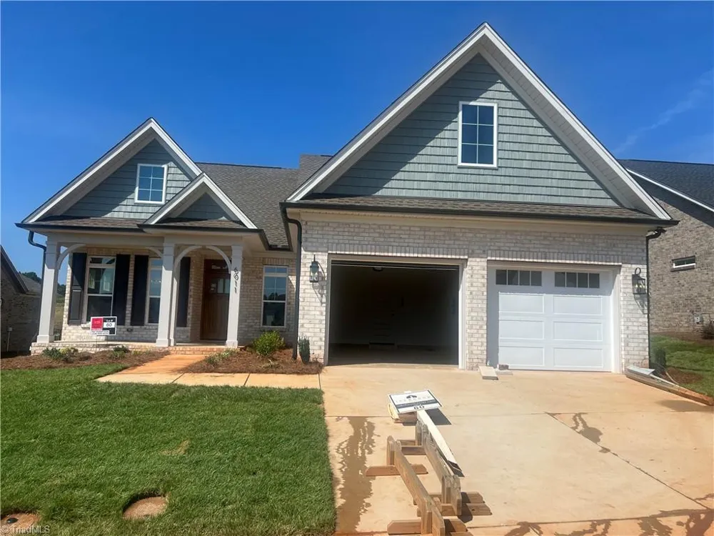 6011 Haywood Street Clemmons, NC 27012