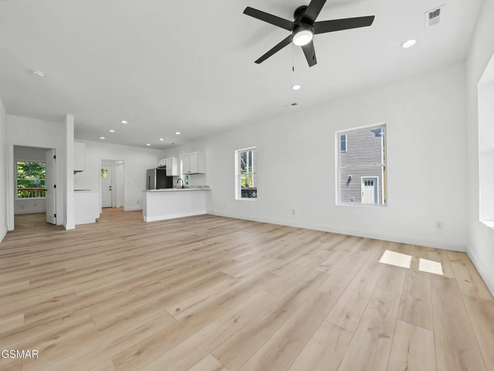 2435 Scenic Mountain Drive Sevierville, TN 37876