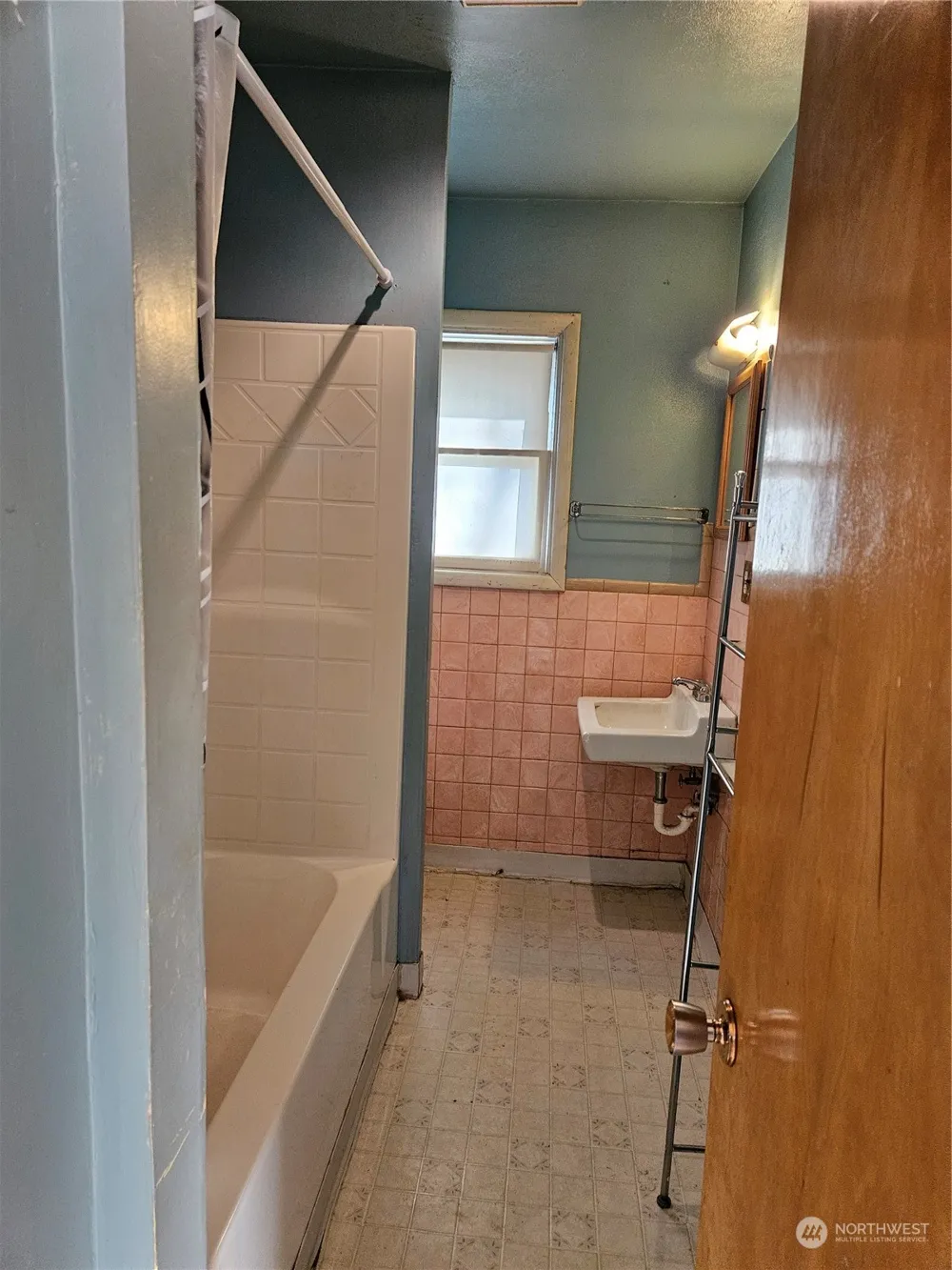 415 W Main Street Almira, WA 99103