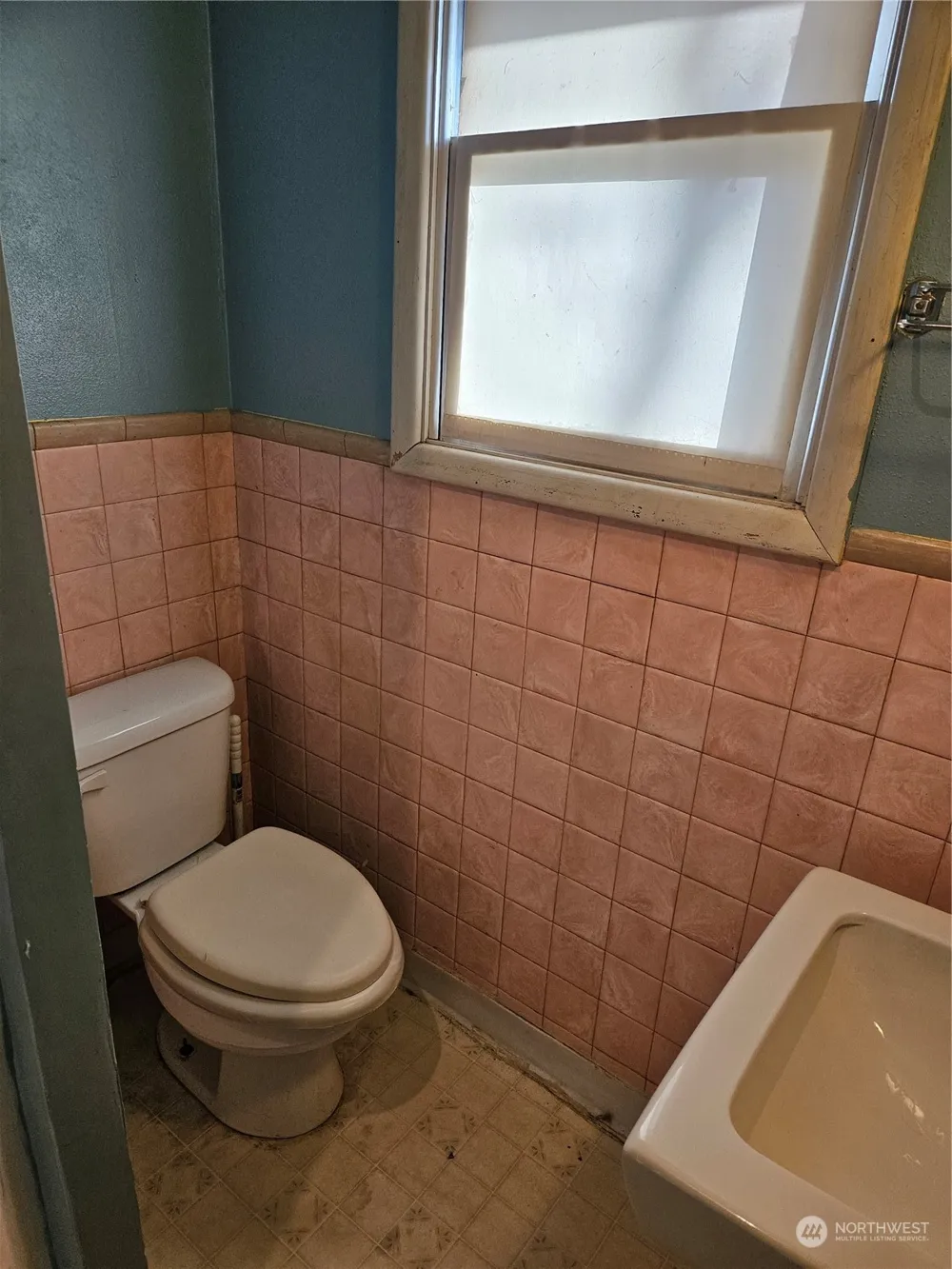 415 W Main Street Almira, WA 99103