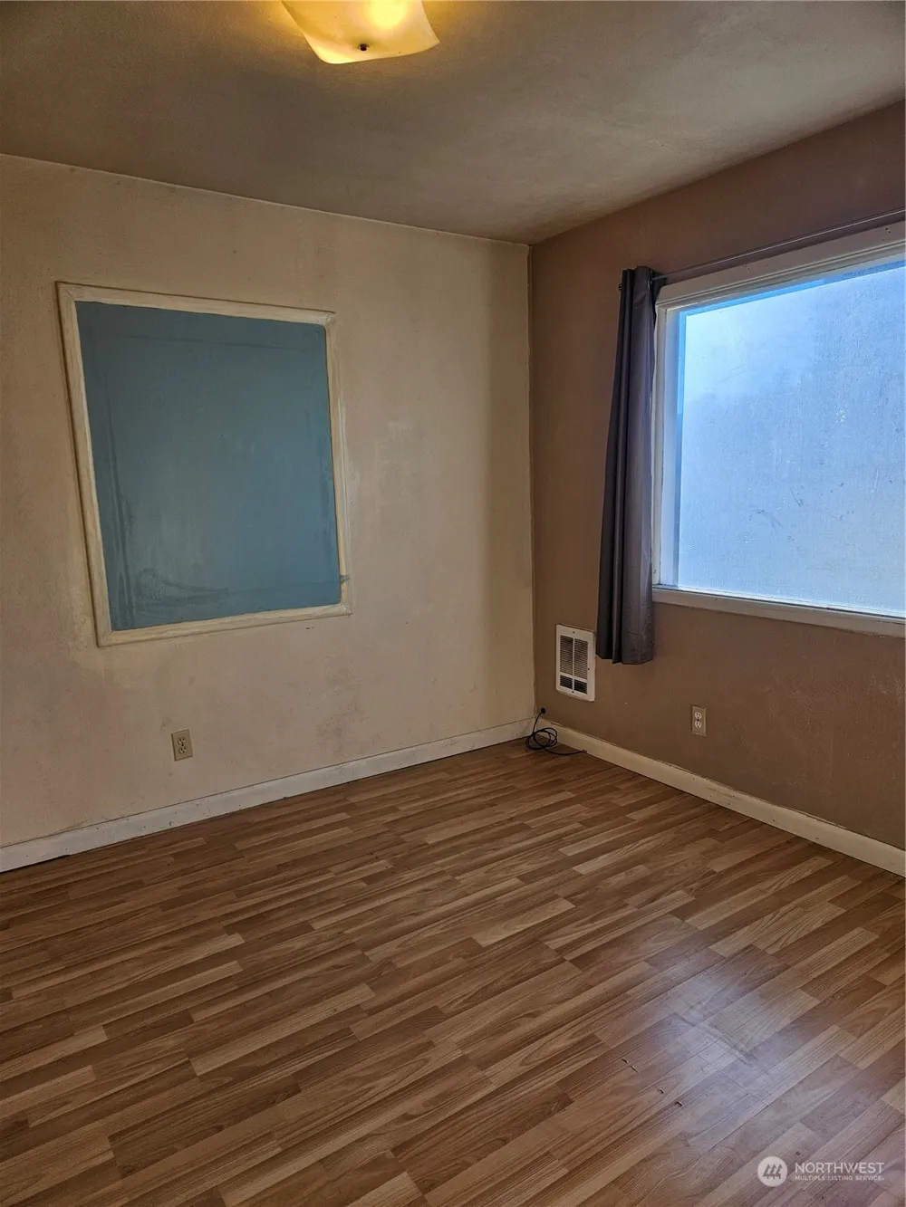 415 W Main Street Almira, WA 99103