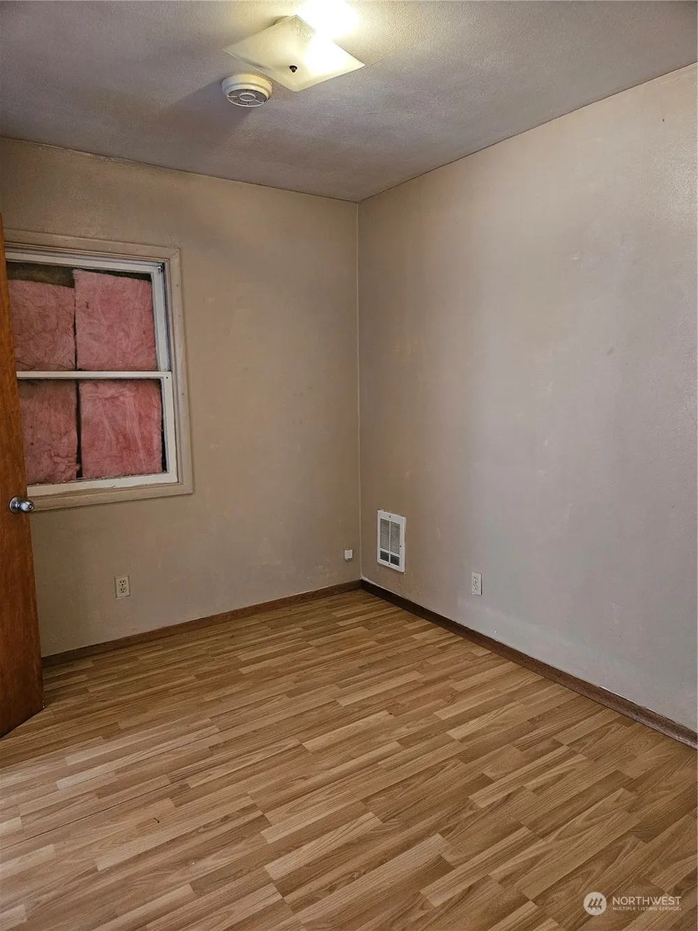 415 W Main Street Almira, WA 99103