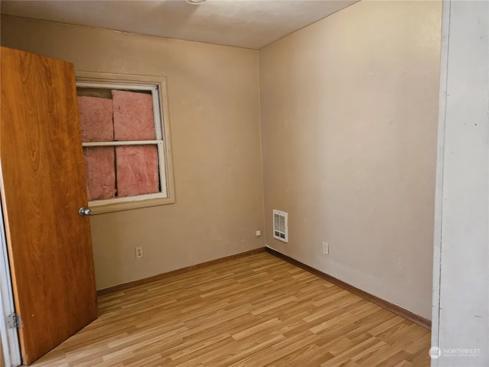 415 W Main Street Almira, WA 99103