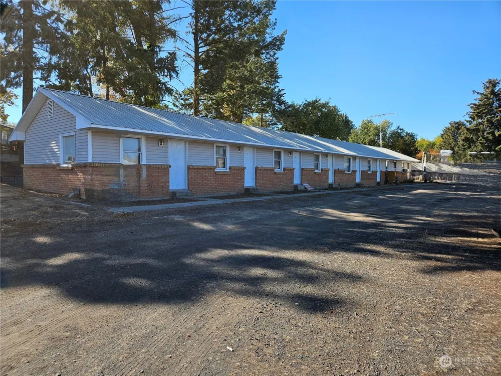 415 W Main Street Almira, WA 99103