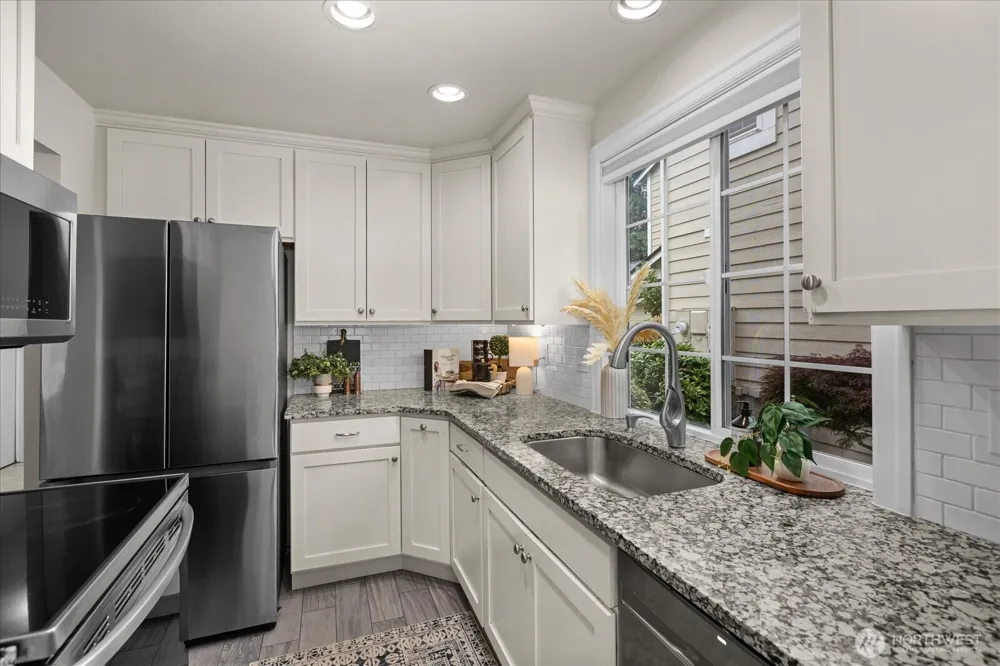 7823 196th Street SW #A Edmonds, WA 98026
