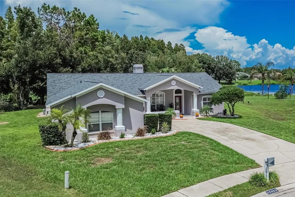 12935 RAYSBROOK DRIVE Riverview, FL 33569