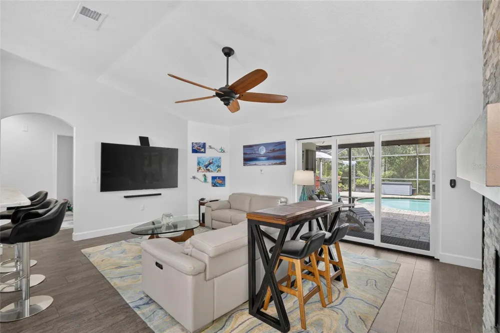 12935 RAYSBROOK DRIVE Riverview, FL 33569