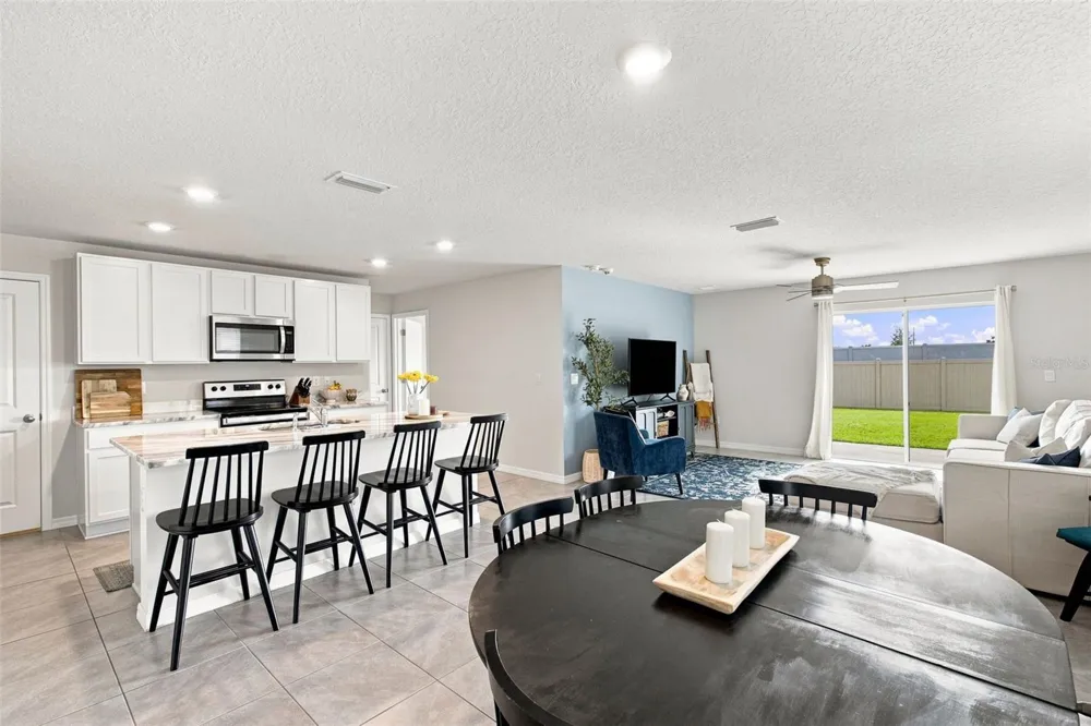 6118 DISTANT HAZE PLACE Palmetto, FL 34221