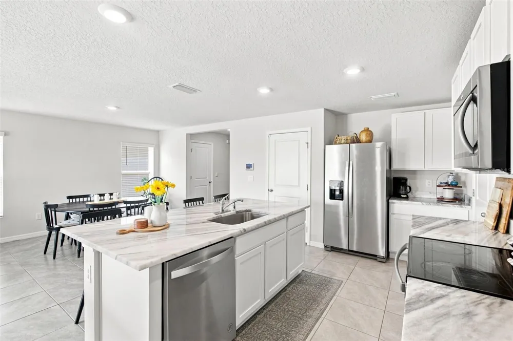 6118 DISTANT HAZE PLACE Palmetto, FL 34221