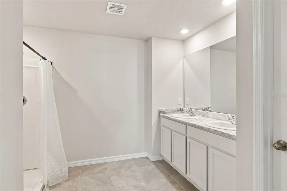 6118 DISTANT HAZE PLACE Palmetto, FL 34221