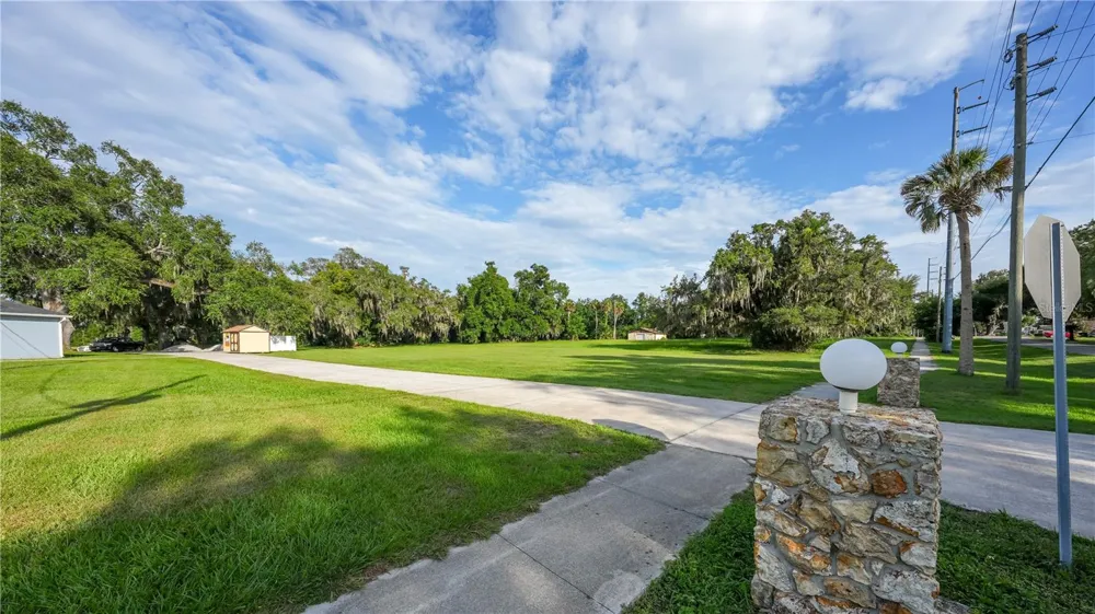 1925 COUNTY ROAD 19A Eustis, FL 32726