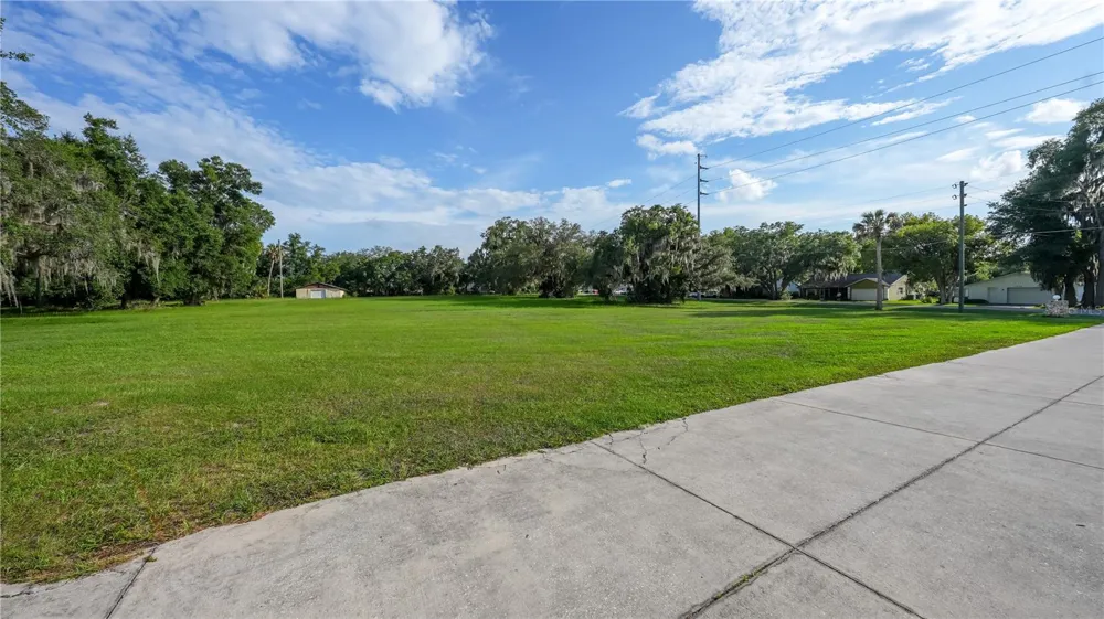 1925 COUNTY ROAD 19A Eustis, FL 32726