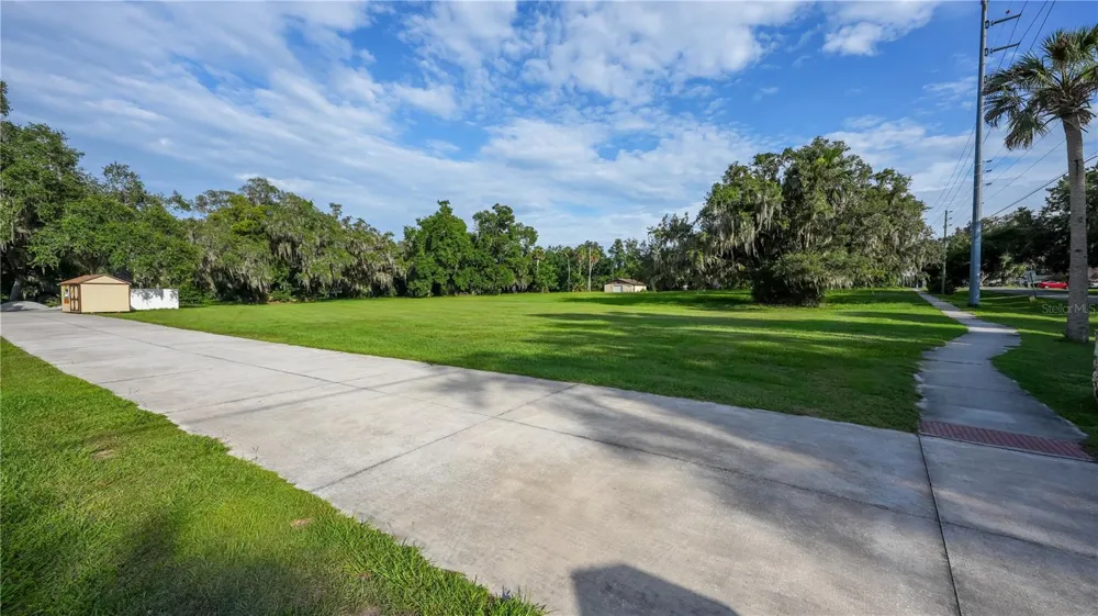 1925 COUNTY ROAD 19A Eustis, FL 32726