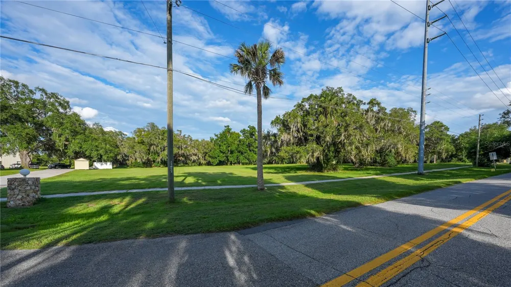 1925 COUNTY ROAD 19A Eustis, FL 32726