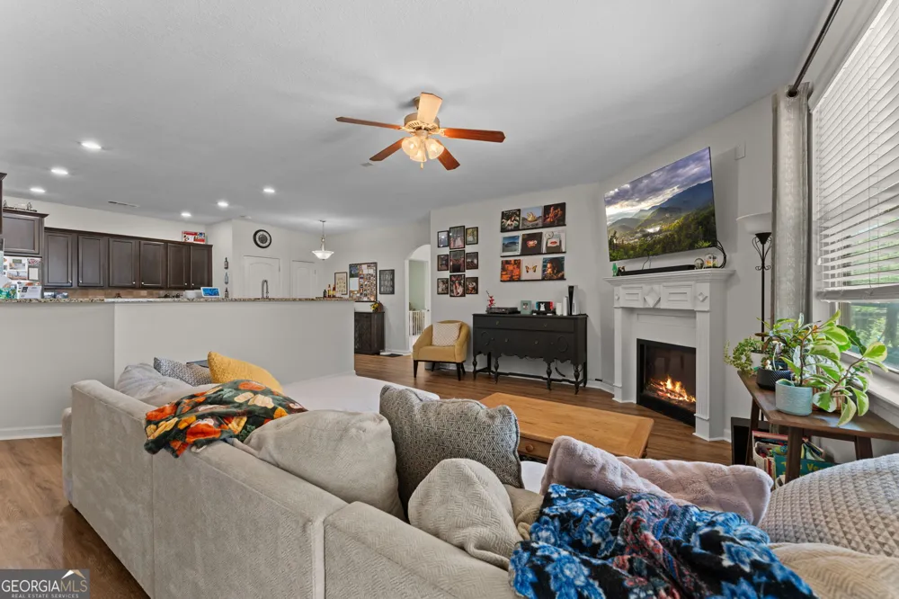 205 Christopher Luke CIR Perry, GA 31069