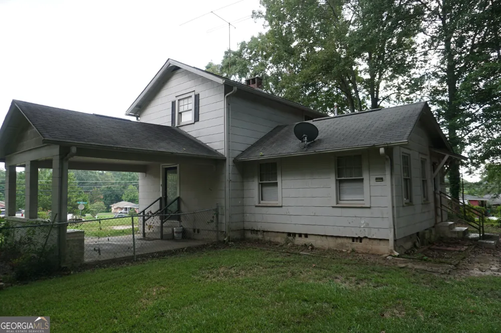766 Pineridge DR Forest Park, GA 30297