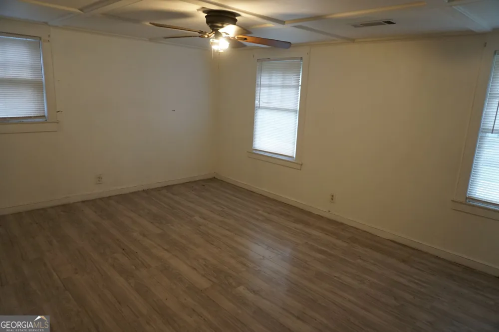 766 Pineridge DR Forest Park, GA 30297