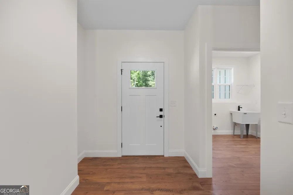 2478 Fischer Road Sharpsburg, GA 30277