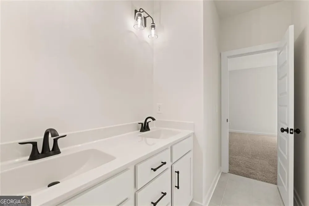 8110 Lennox Lane Cumming, GA 30028