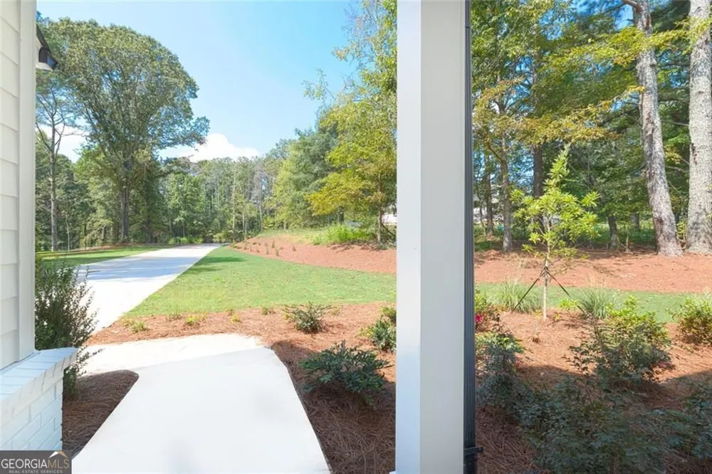 8110 Lennox Lane Cumming, GA 30028