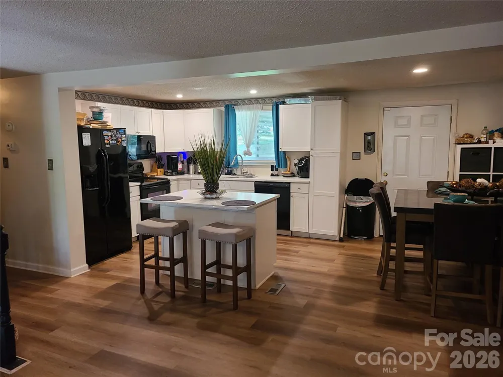 4809 Garvis Drive #20 Charlotte, NC 28269