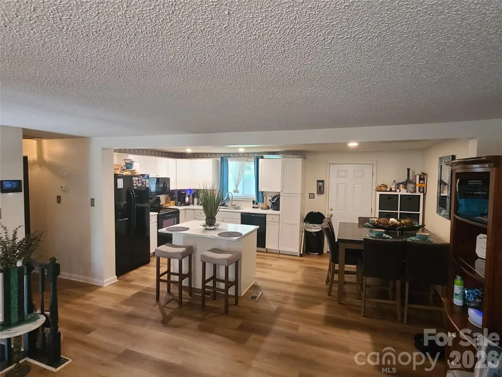 4809 Garvis Drive #20 Charlotte, NC 28269