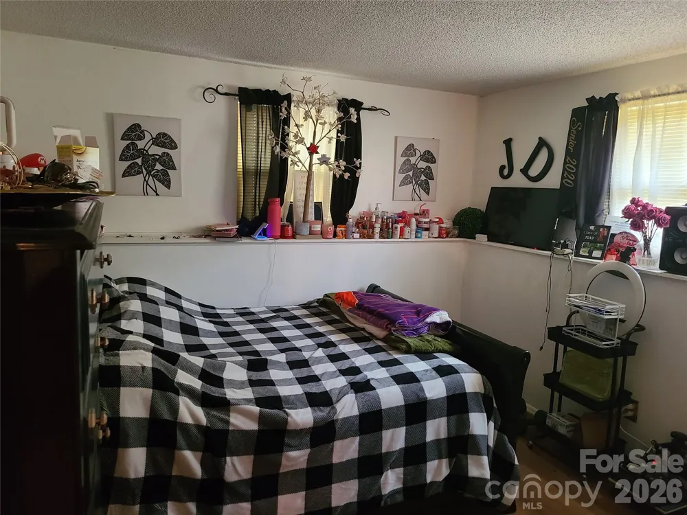 4809 Garvis Drive #20 Charlotte, NC 28269