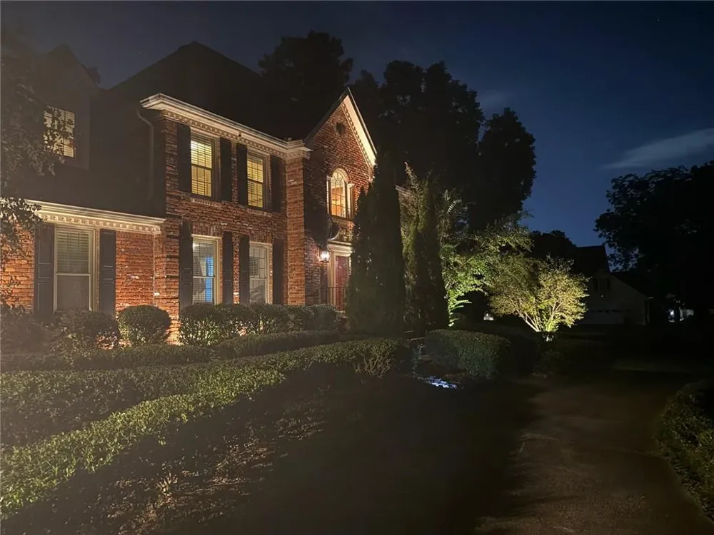 290 Dix Lee On Drive Fayetteville, GA 30214