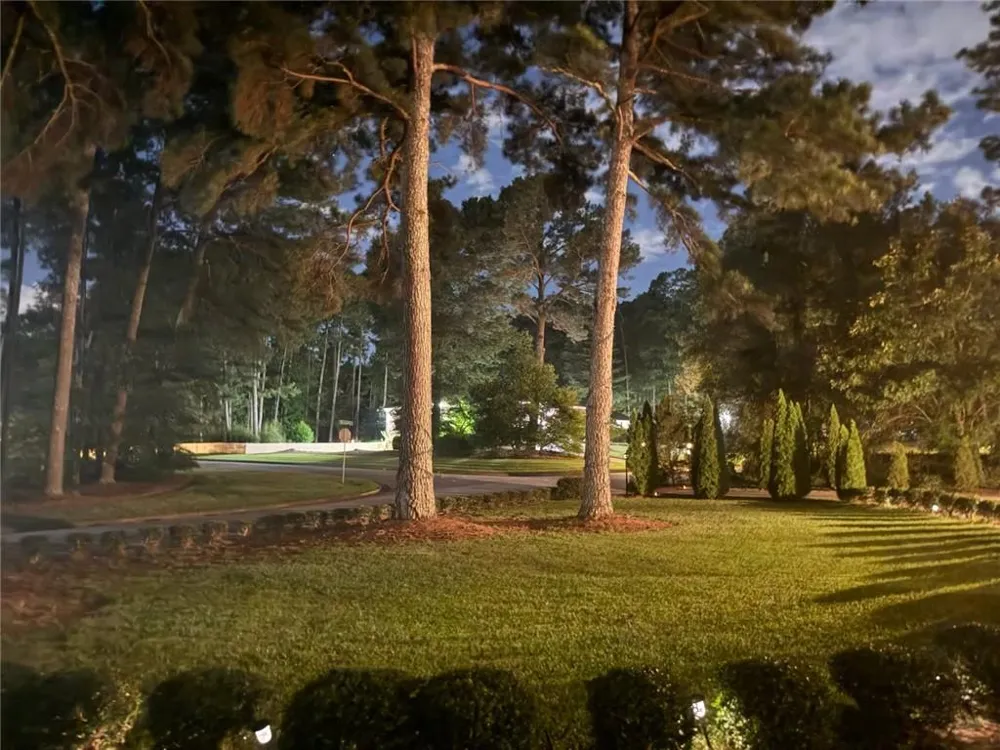 290 Dix Lee On Drive Fayetteville, GA 30214