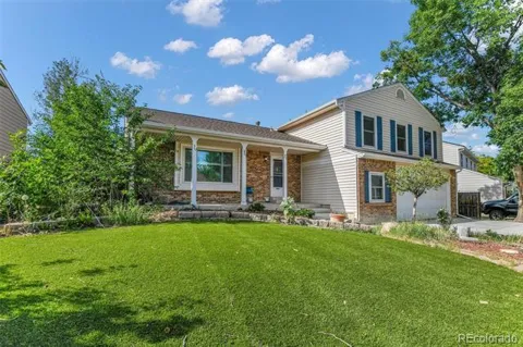3205 W 11th Avenue Court