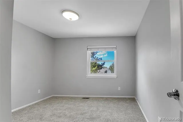 3205 W 11th Avenue Court Broomfield, CO 80020