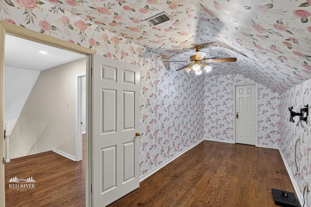 10130 Thornwood Drive Shreveport, LA 71106