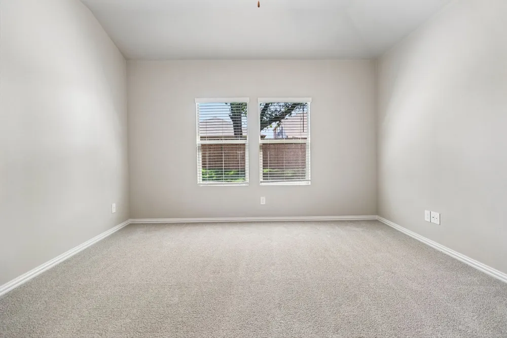 2118 Longchamp Lane Seagoville, TX 75159