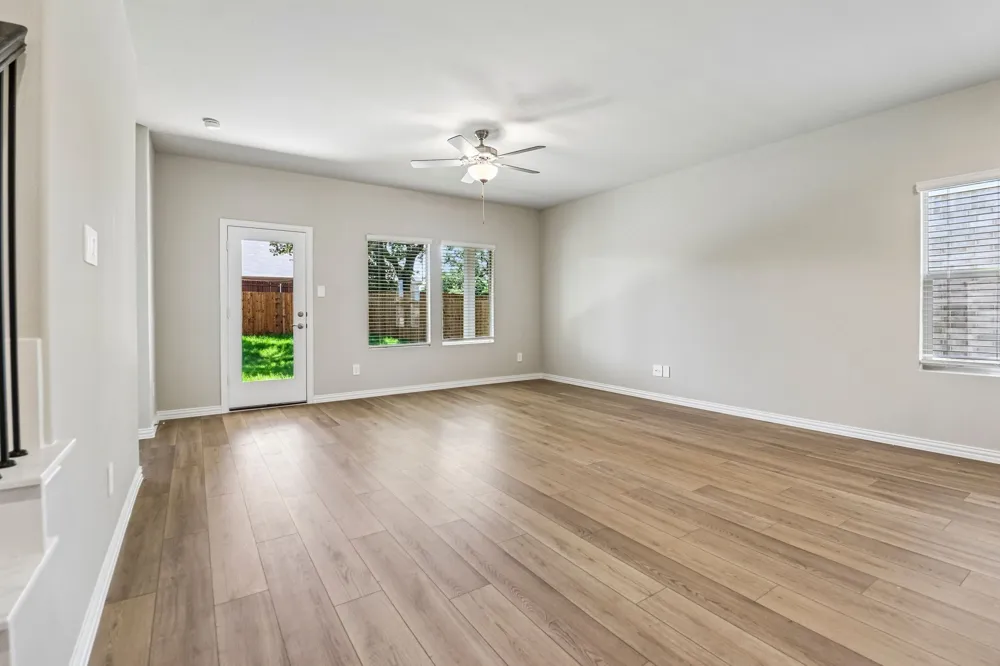 2118 Longchamp Lane Seagoville, TX 75159
