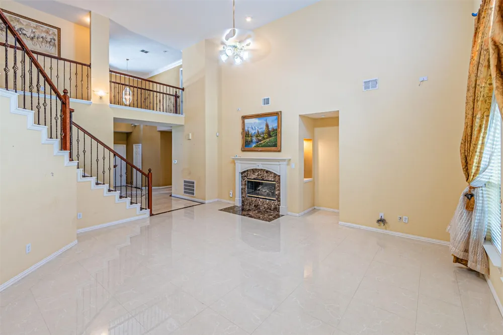 1913 Blue Ridge Drive Flower Mound, TX 75028