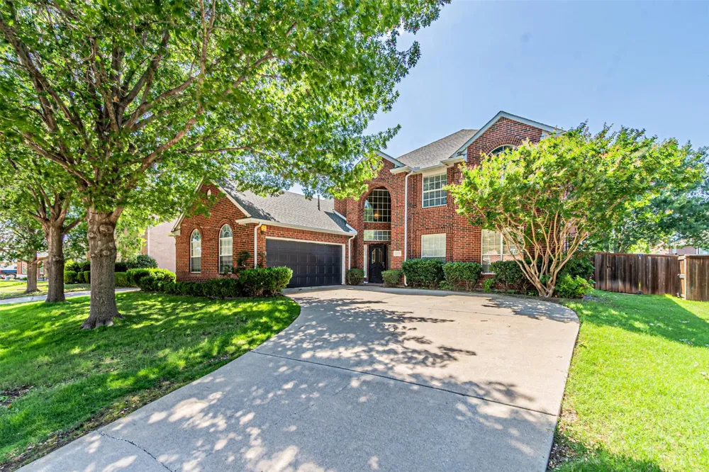1913 Blue Ridge Drive Flower Mound, TX 75028