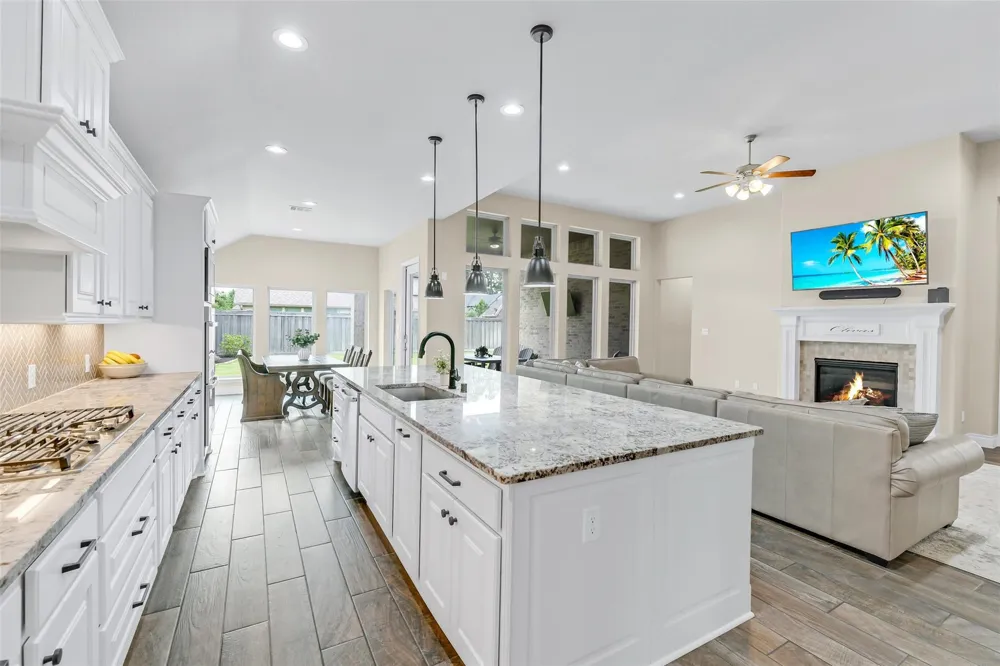 28187 Briarwood Pass Spring, TX 77386