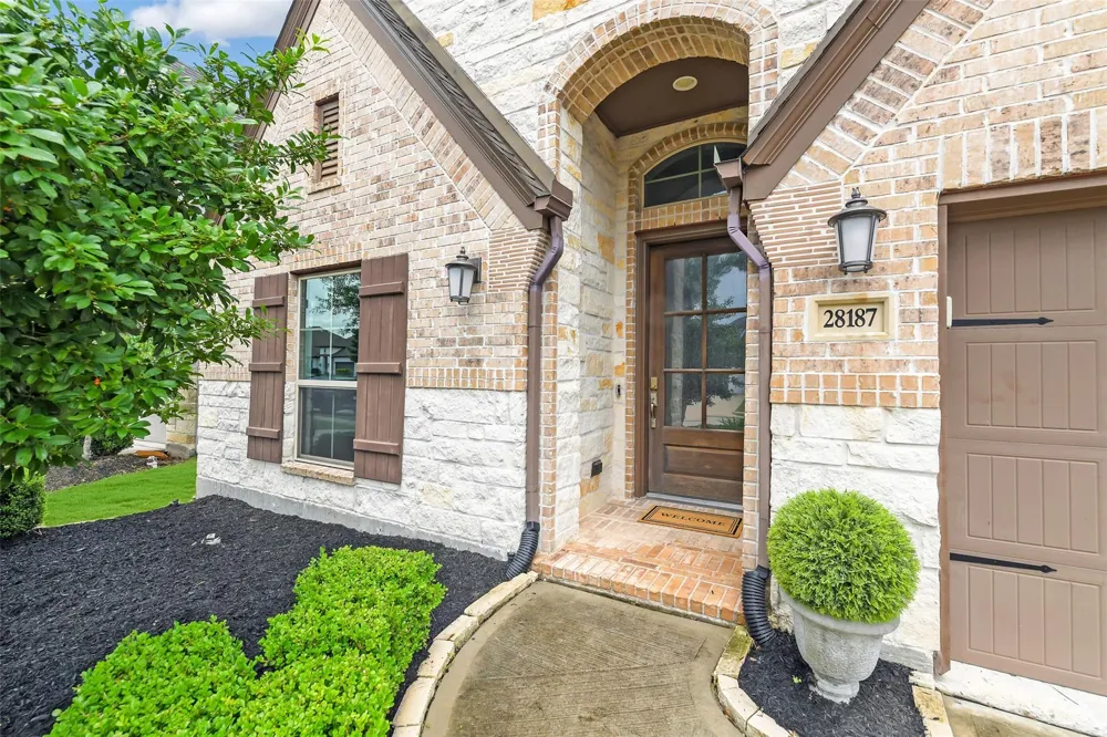 28187 Briarwood Pass Spring, TX 77386