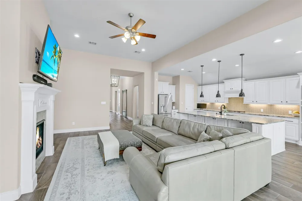 28187 Briarwood Pass Spring, TX 77386