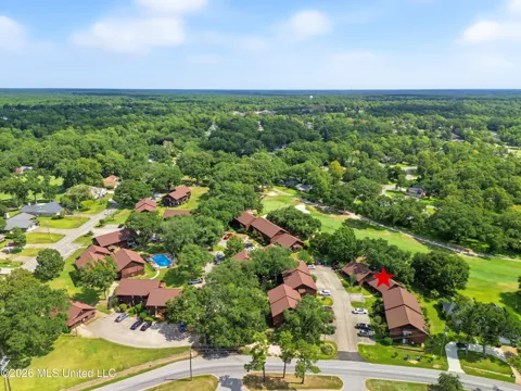 5510 E Golf Club
